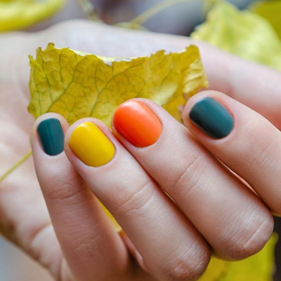 Fall Nails Ideas | Short Nails with Bright Fall Colors