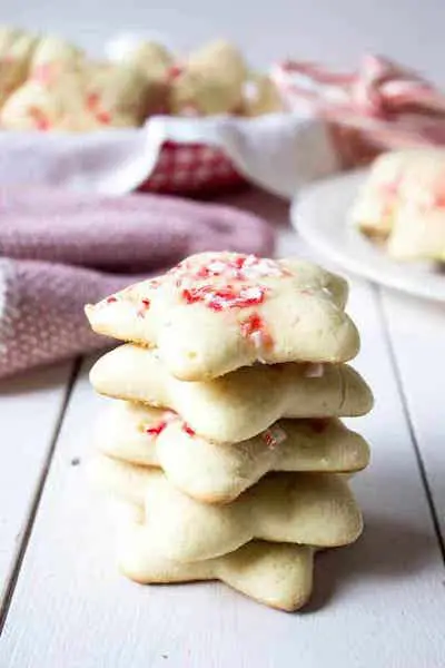 Simple Christmas Sugar Cookies with Crushed Peppermint